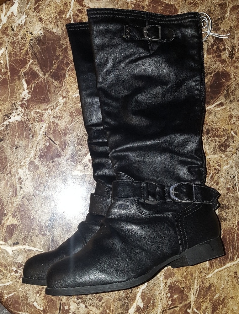 Celia Collections Black Faux Leather Tosca Boots 6